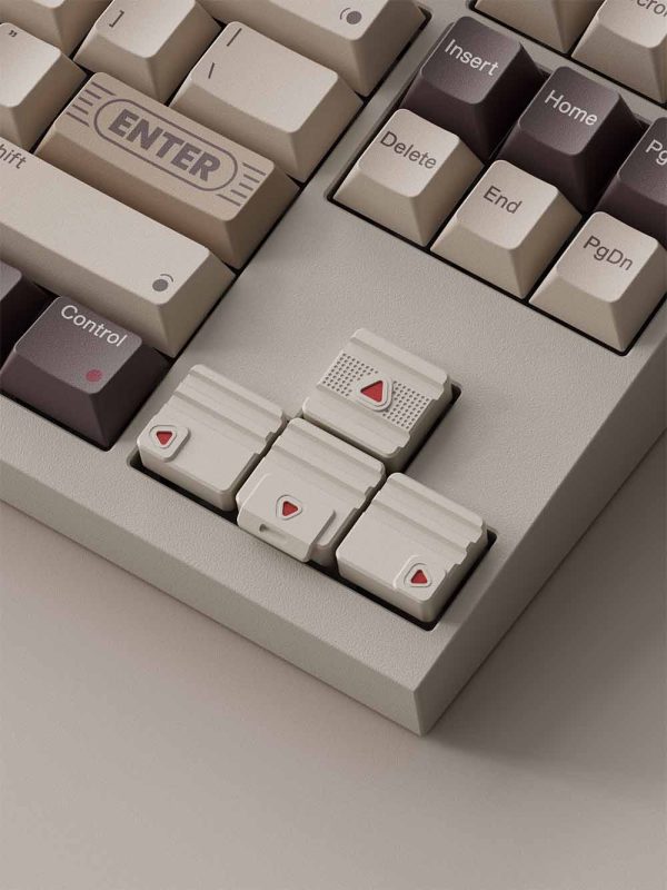 80Retros Vector - Warm Gray with Red keycap khi lắp lên phím