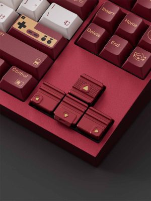 80Retros Vector - Red with Gold keycap khi lắp lên phím